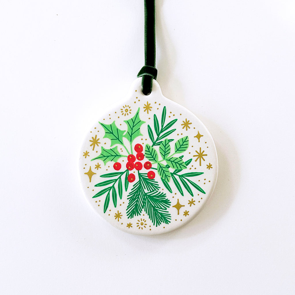 Circle Ornament - Berries and Foliage - Green Velvet Ribbon